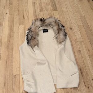 Dolce Cabo Cream Knit Vest